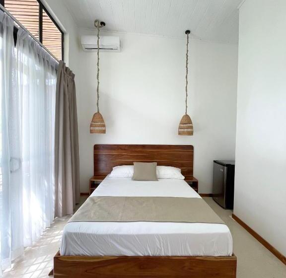 호텔 Mar Botánico Avellanas Beach