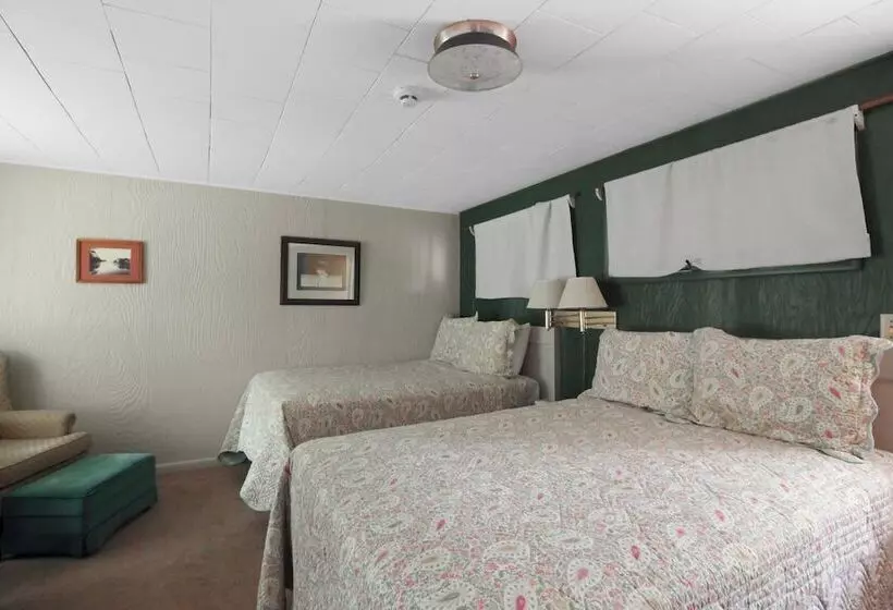 Hotelli Coho Inn & Motor Lodge