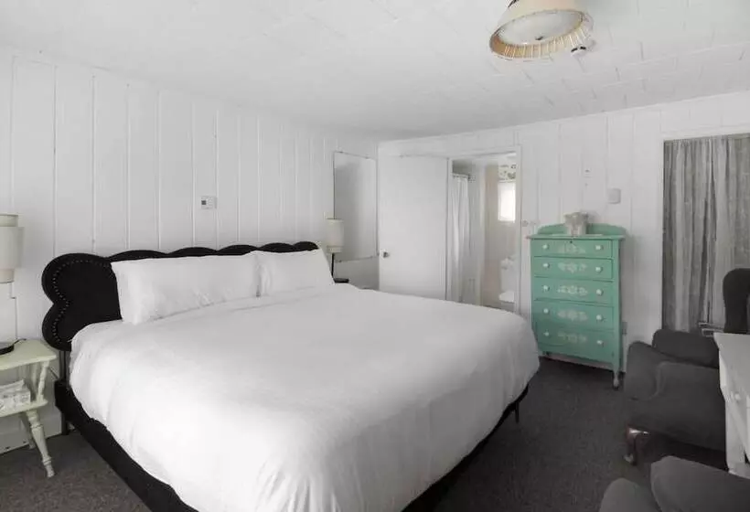 Hotelli Coho Inn & Motor Lodge