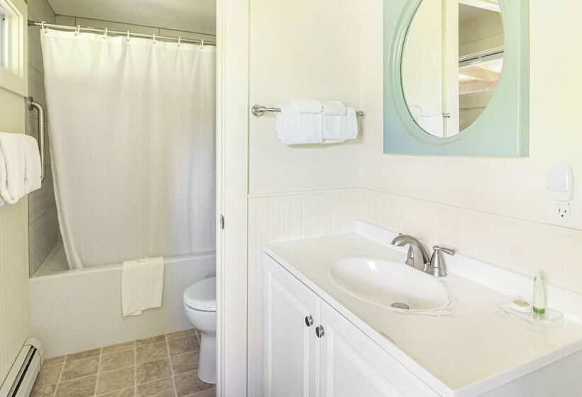 ホテル Coho Inn & Motor Lodge