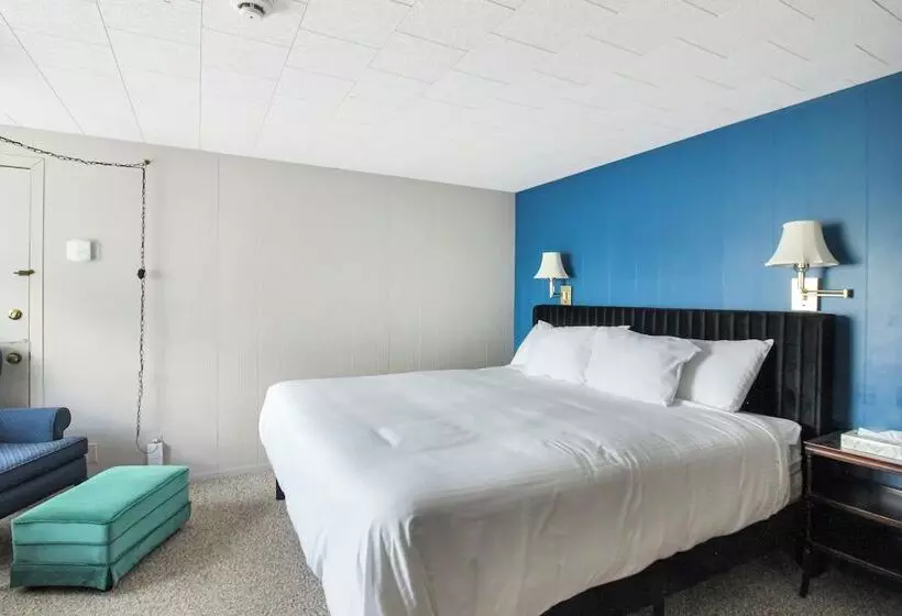 Hotelli Coho Inn & Motor Lodge