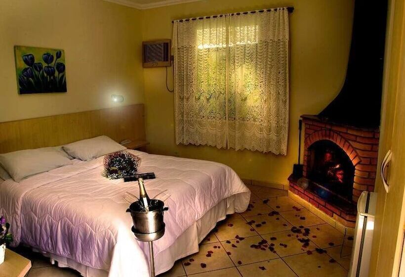 酒店 Vila Francesa