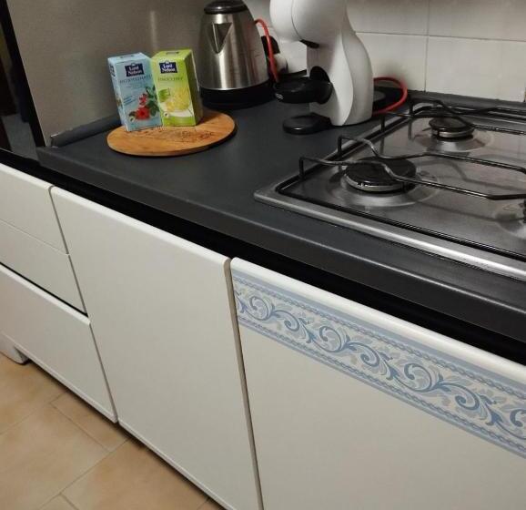 پانسیون The Family House