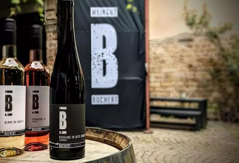 Majatalo Weingut Gästehaus Buchert