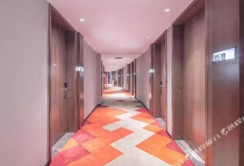 Borrman Hotel Hezhou High Speed Railway Station Guangming Avenue