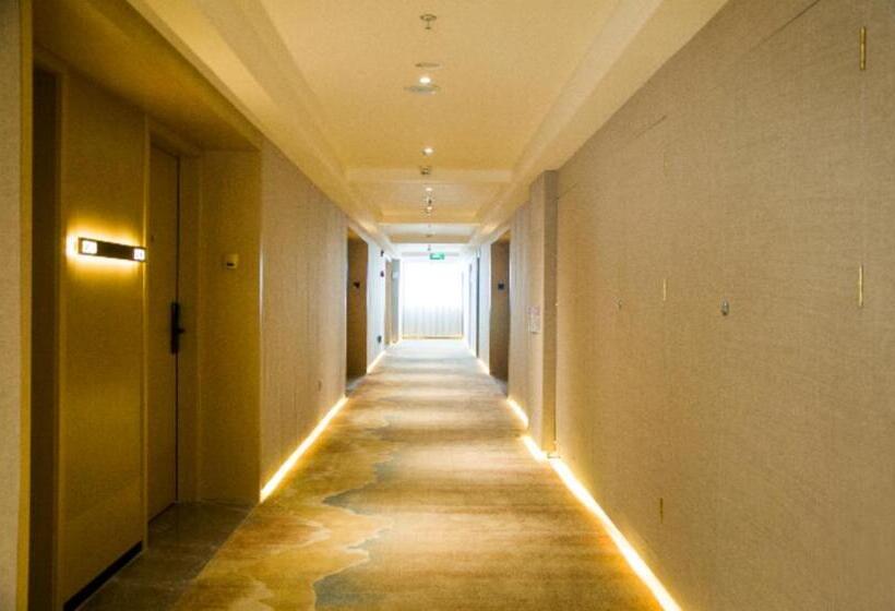 Echeng Hotel Enshi Minzu Road