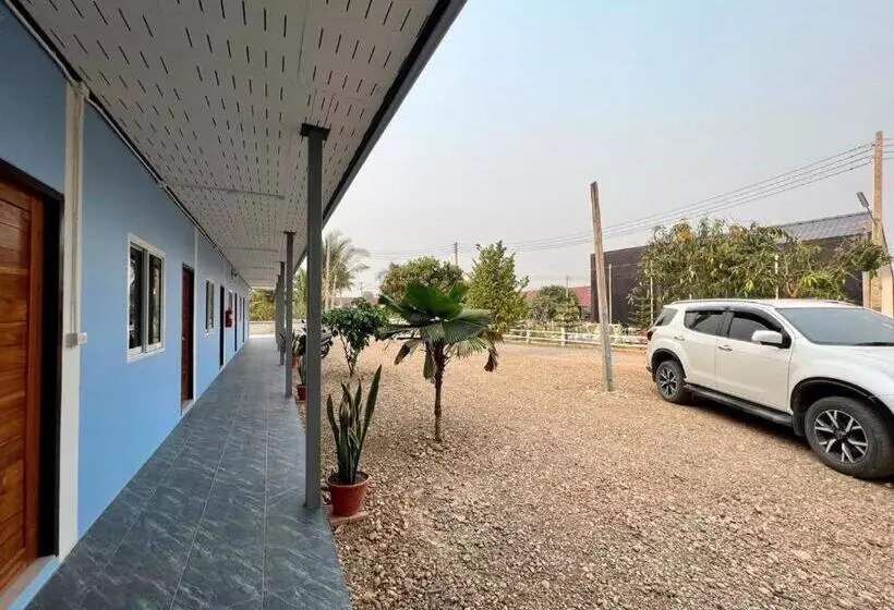 Hotelli เฮือนคำเเก้วรีสอร์ท & Kk House Cafa Nan