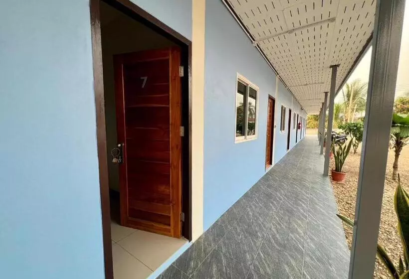 Hotelli เฮือนคำเเก้วรีสอร์ท & Kk House Cafa Nan