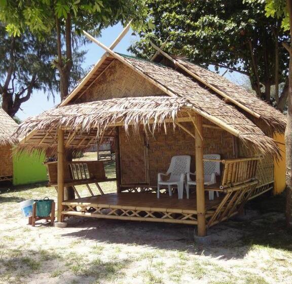 Hotel วารินทร์ วิลเลจ