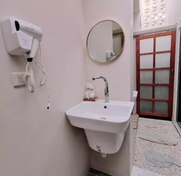 Hotelli 7 Class Pool Villa