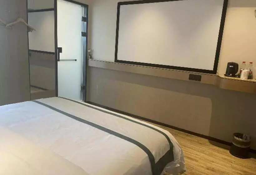 Hotelli City Comfort Inn Chenzhou Rucheng