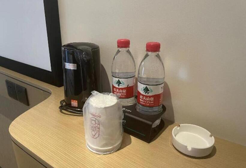 בית מלון כפרי City Comfort Inn Chenzhou Rucheng