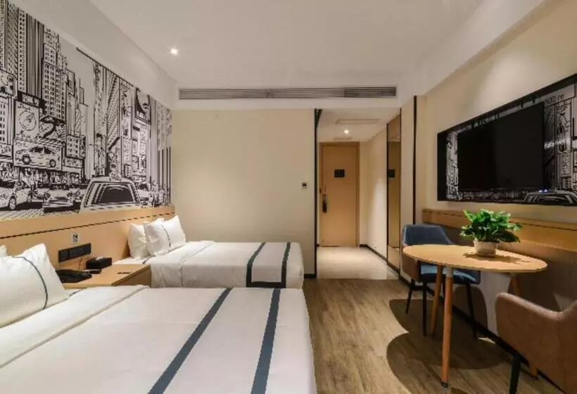 Hotelli City Comfort Inn Jingzhou Fantawild Shashi Middle School