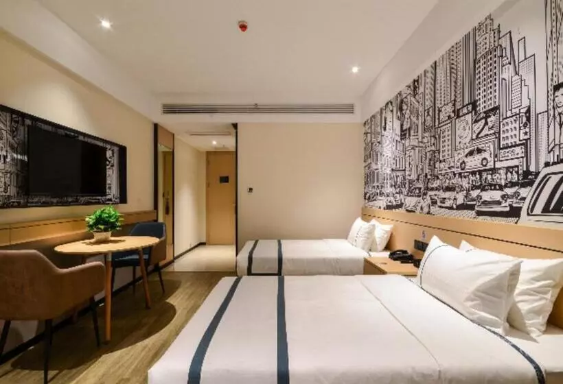 Hotelli City Comfort Inn Jingzhou Fantawild Shashi Middle School