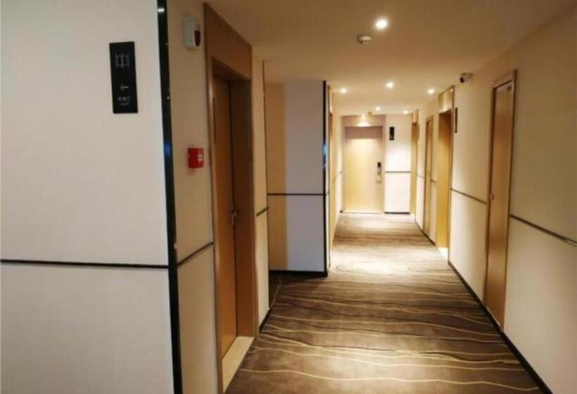 호텔 City Comfort Inn Jiyuan Jishui Avenue Jigang