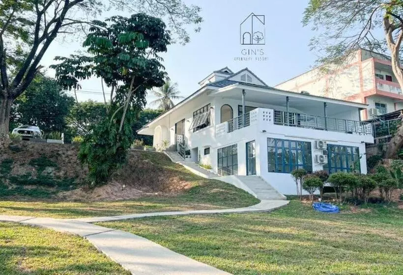 Hotelli Gin S Greenery Resort