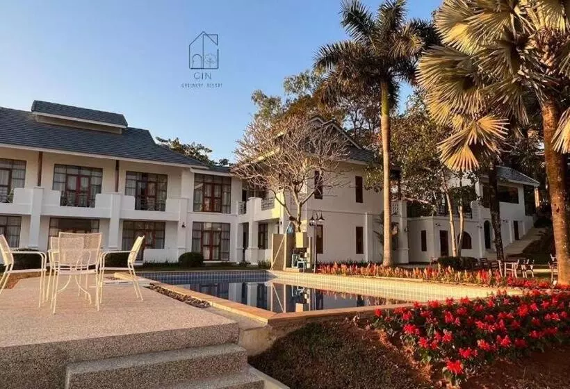Hotelli Gin S Greenery Resort