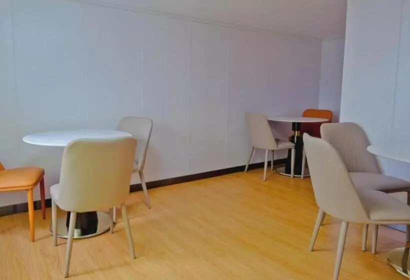 ホテル Green Tree Inn Gansu Tianshui Qinzhou District Tianshui Wanda Plaza