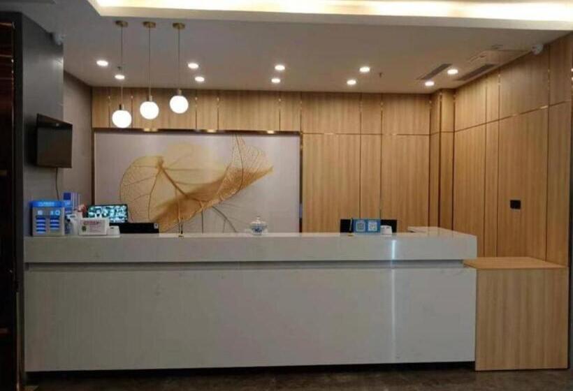 בית מלון כפרי Greentree Inn Express Cangzhou Nandagang Industrial Park Xinggang Road