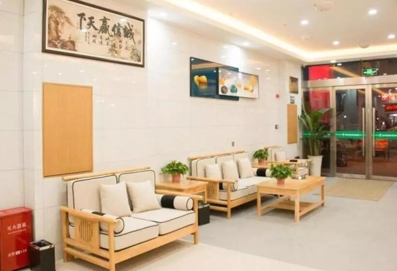 Hotelli Greentree Inn Express Guannan County Xinwan Bei Road