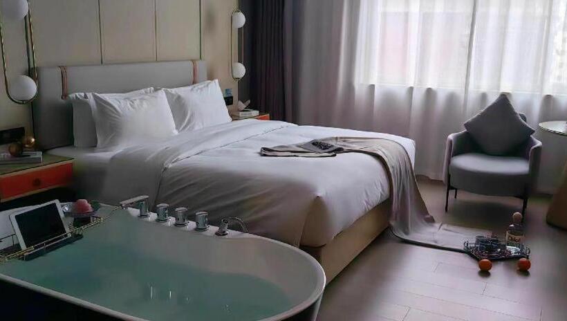 Hotel Yiwu Bo Yi Mei Ju