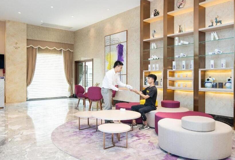 Lavande Hotel Huizhou Boluo Shiwan Jintang