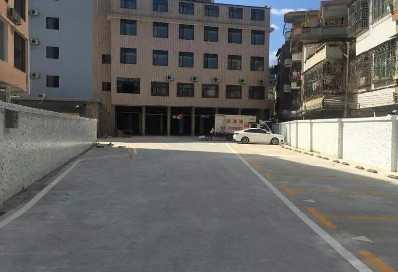 Lavande Hotel Zhaoqing Guangning Nandong Road