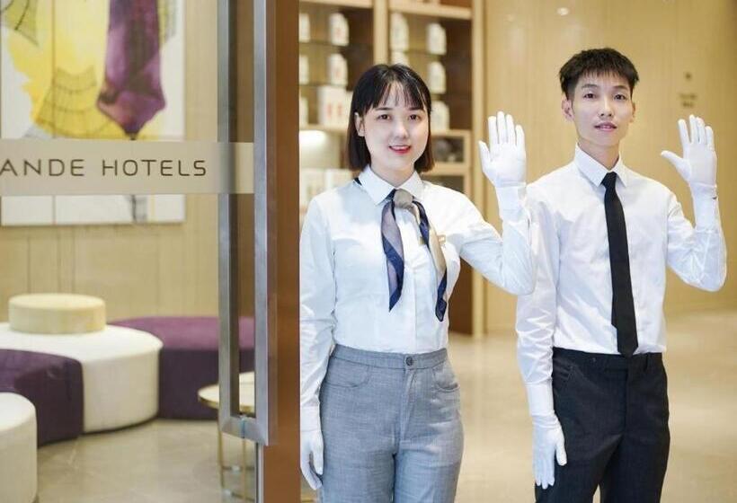 Lavande Hotel Zhaoqing Guangning Nandong Road