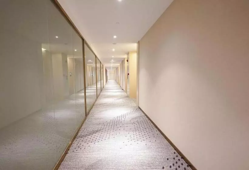 Lavande Hotel Zhaoqing Guangning Nandong Road