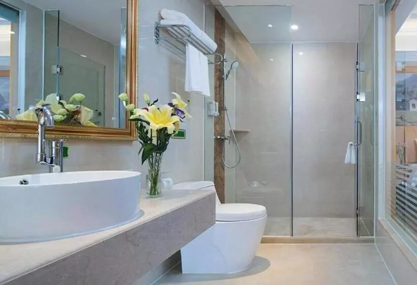 Vienna Hotel Guangdong Zhongshan Caihong Avenue