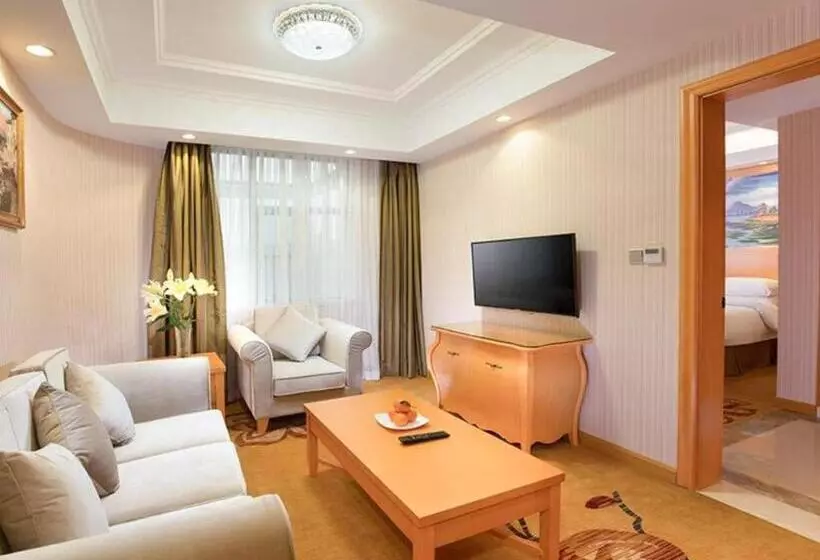 Vienna Hotel Guangxi Beiliu Passenger Station