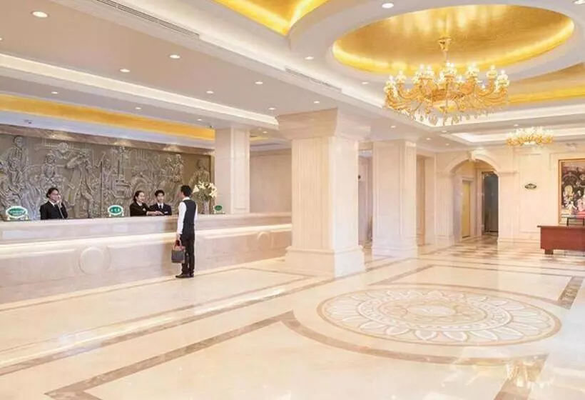 Vienna Hotel Guangxi Beiliu Passenger Station