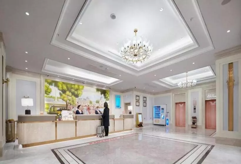 Vienna Hotel Kaili Stadium