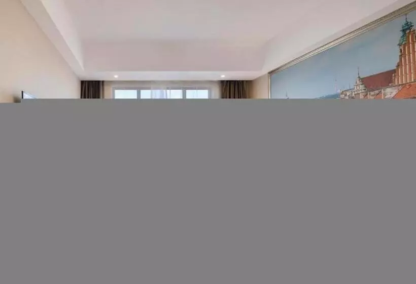 Vienna Hotel Qingdao Oriental Yingdu Sunac Xingguangdao