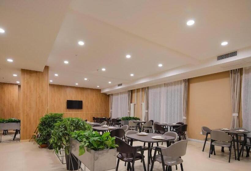 Vienna Hotel Qingdao Oriental Yingdu Sunac Xingguangdao