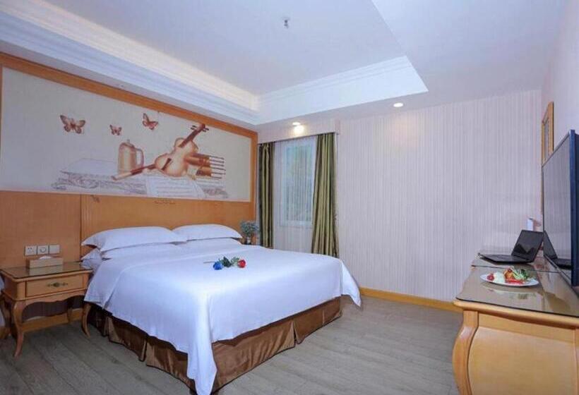 Vienna Hotel Shandong Laizhou Langhu International Plaza