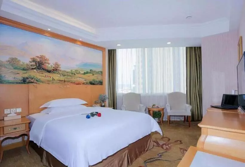 Vienna Hotel Shandong Laizhou Langhu International Plaza
