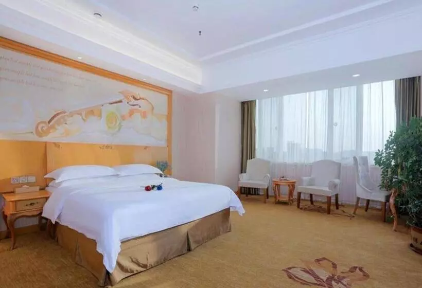 Vienna Hotel Shandong Laizhou Langhu International Plaza