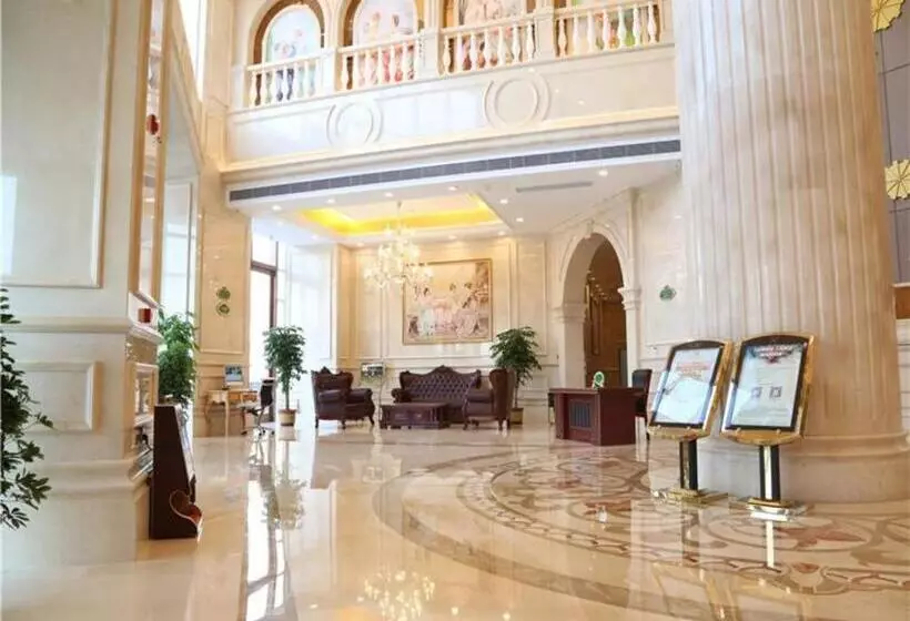 Vienna Hotel Shandong Laizhou Langhu International Plaza