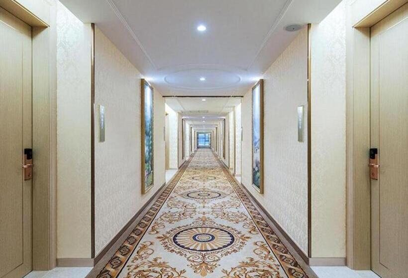 Vienna Hotel Zhejiang Quzhou Jianglang Mountain Scenic Area Xiakou