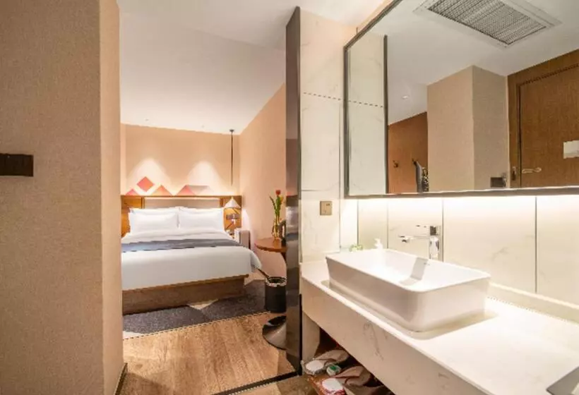 Borrman Hotel Ji Nan Aoti Center East Provincial Hospital