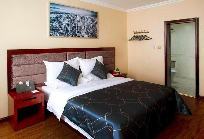 Chonpines Hotels·xining Qingzang Building