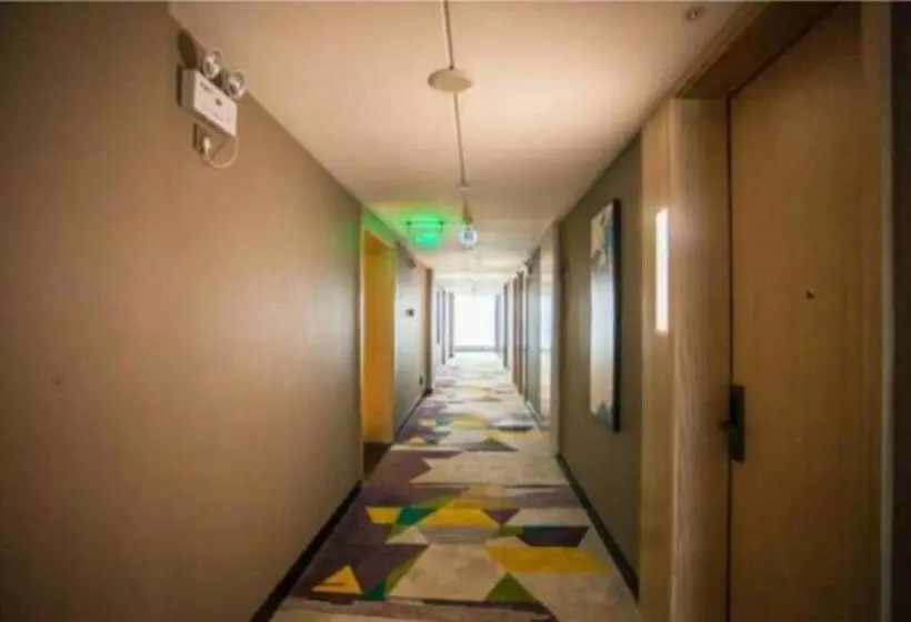 Echarm Hotel Huanggang Ist Xihu Road Juran Home