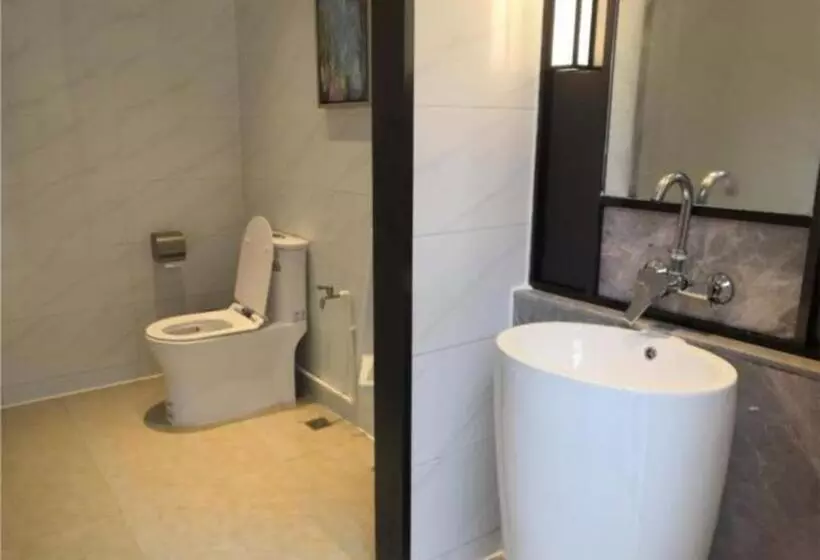 Echarm Hotel Wuzhou Mengshan Coach Station