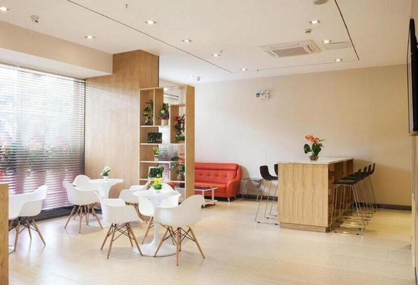 בית מלון כפרי 7 Days Inn Chengde Mountain Resort