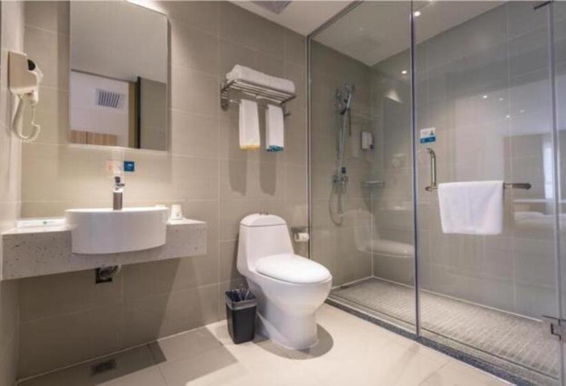 בית מלון כפרי City Comfort Inn Baise Lingyun Stadium