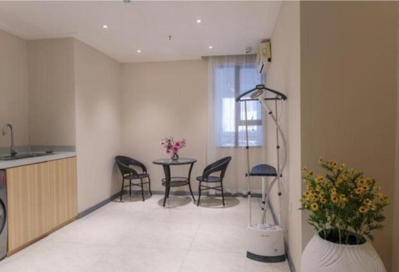 בית מלון כפרי City Comfort Inn Baise Lingyun Stadium