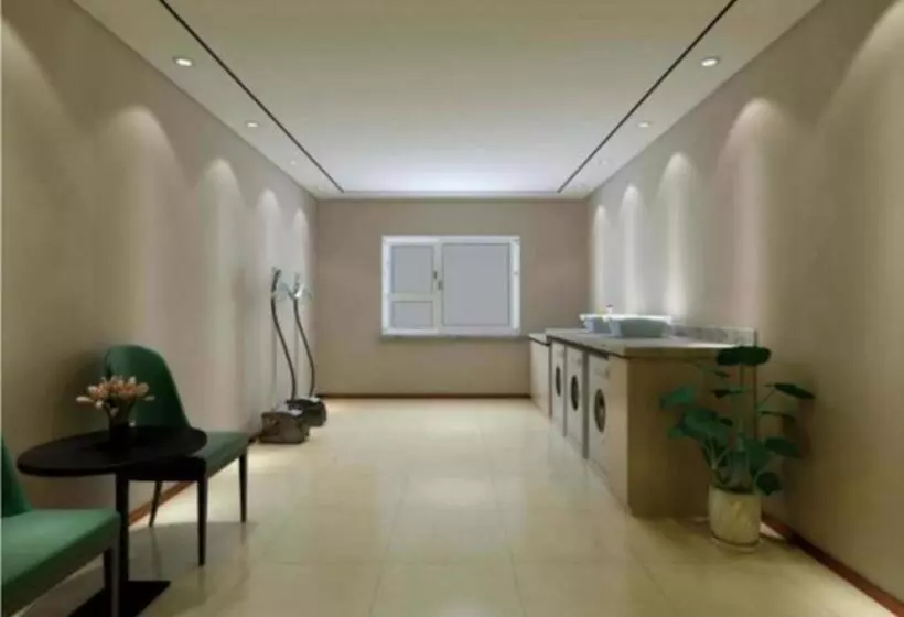 Hotelli City Comfort Inn Dongguan Gaobu Avenue