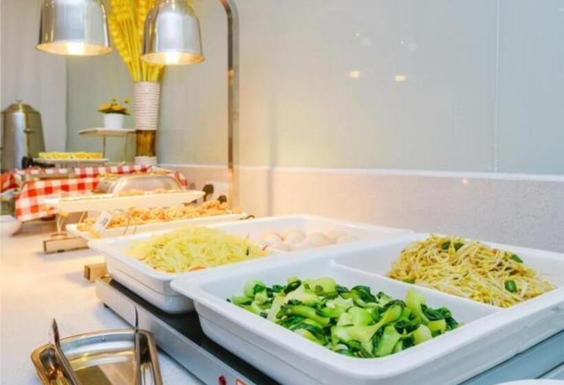 בית מלון כפרי City Comfort Inn Guiyang Yan An Middle Road Fountain Metro Station