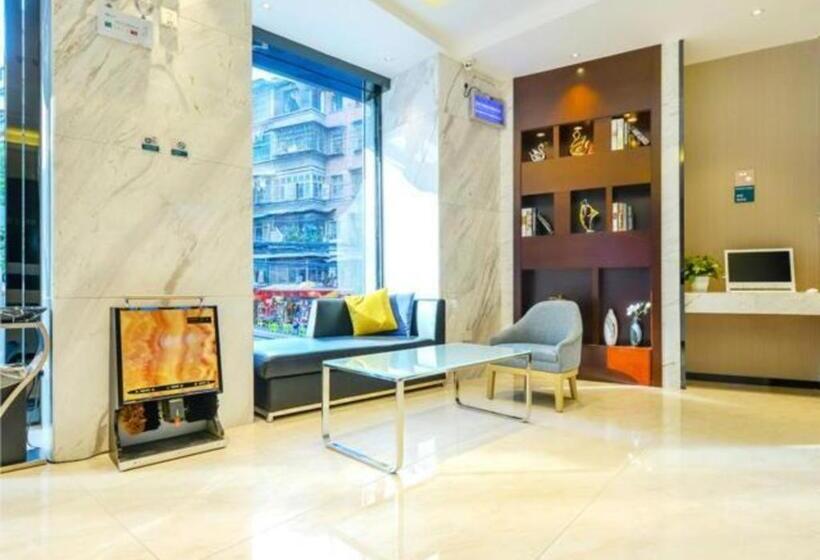 בית מלון כפרי City Comfort Inn Guiyang Yan An Middle Road Fountain Metro Station